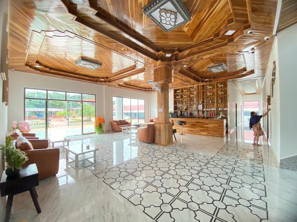 Tulip Hotel — Luang Namtha — photo 2