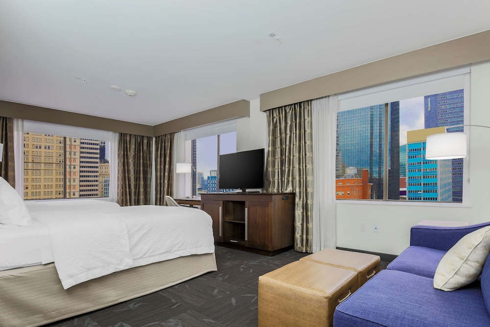 Hampton Inn & Suites Dallas Downtown - photo 29
