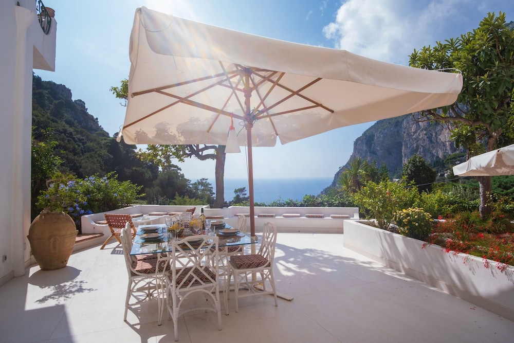 Villa Borboleta By Elite Villas — 4-Star Luxury Hotel in Capri, Italy