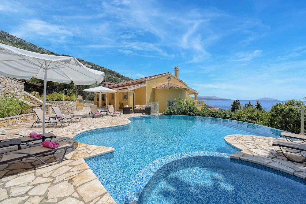 Villa Sivilla — 4-Star Luxury Hotel in Corfu, Greece
