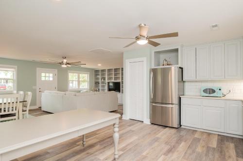 Zaruba Beach by Oak Island Accommodations - photo 11