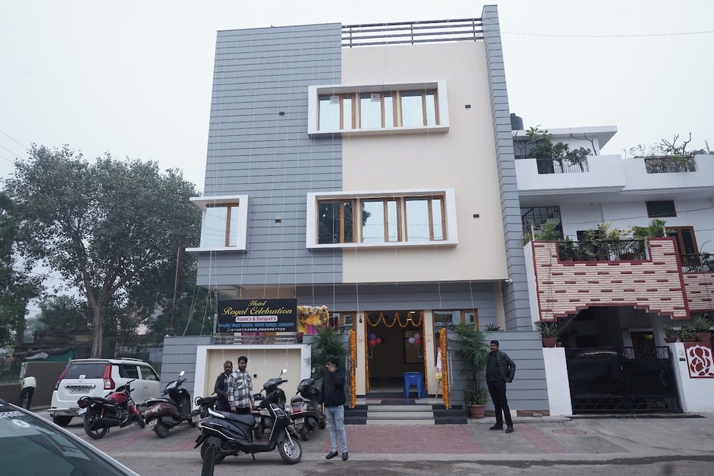 Royal Celebration - carbon neutral hotel in Lucknow