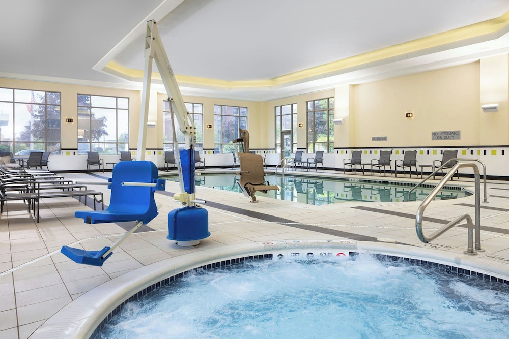 Fairfield Inn & Suites by Marriott Buffalo Airport - photo 22
