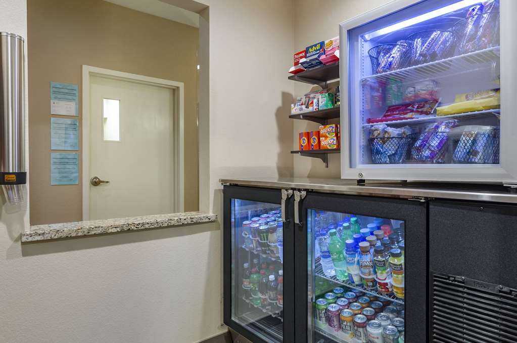 Comfort Suites Helena Airport - photo 34