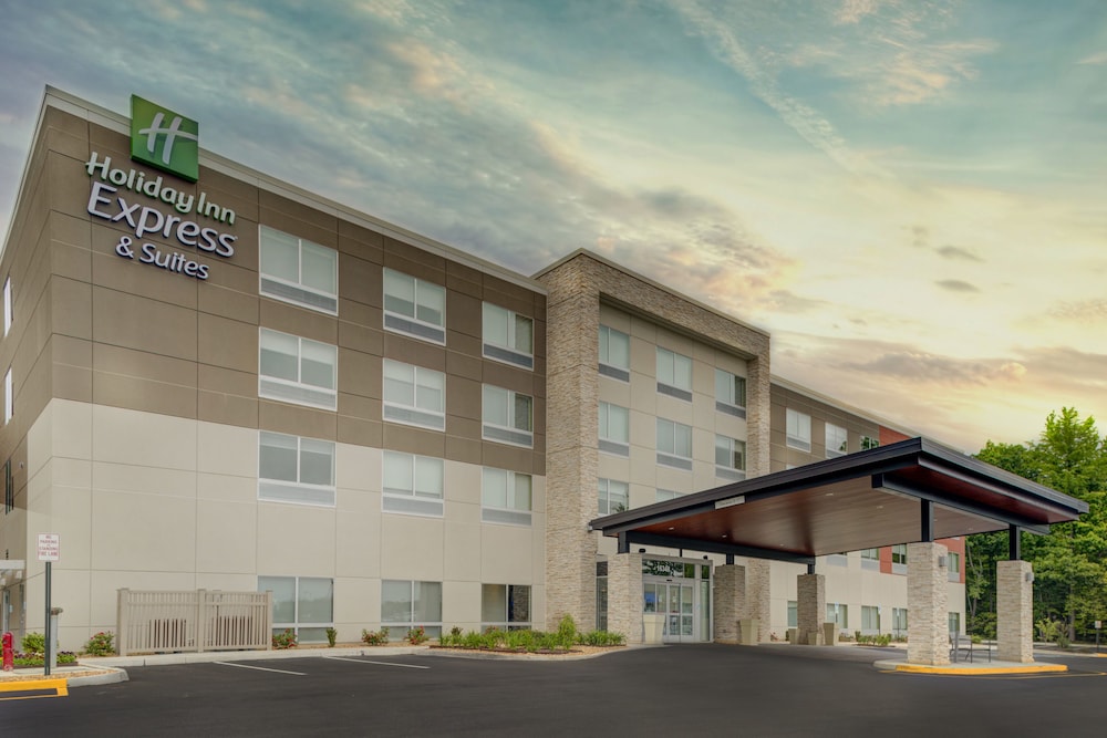 Holiday Inn Express and Suites King George Dahlgren by IHG - featured photo