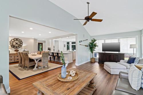 15 Sea Lane in Hilton Head Island, United States