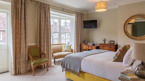 The Bear Hotel - carbon neutral hotel in Wareham