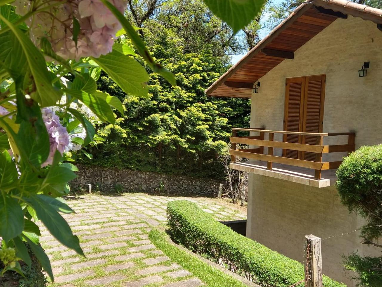 Casa Caleuche Monte Verde — 4-Star Luxury Hotel in Monte Verde, Brasil