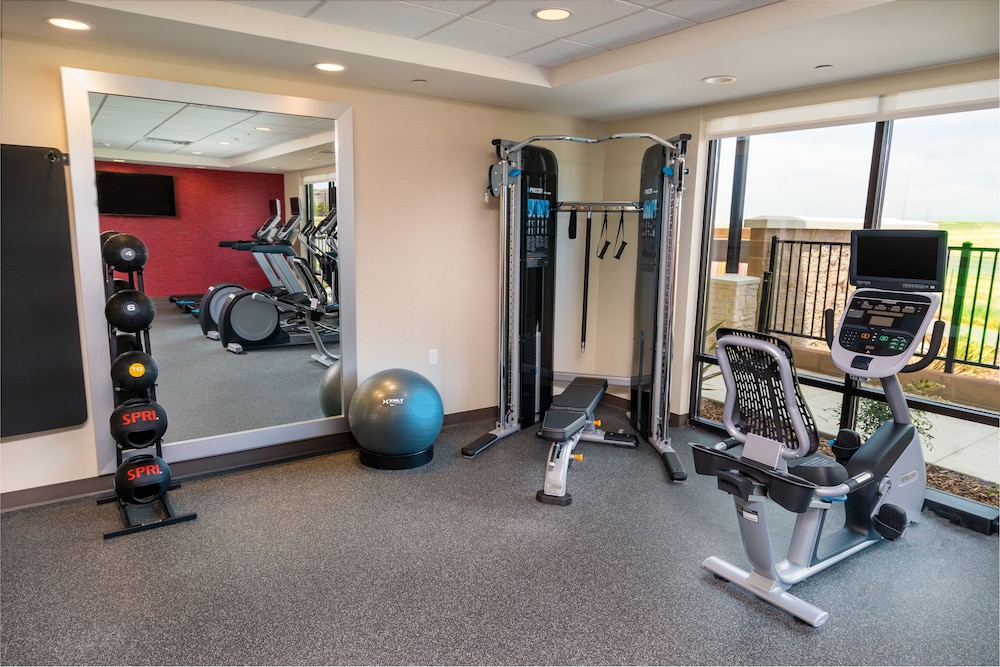 Home2 Suites by Hilton Bakersfield - photo 49