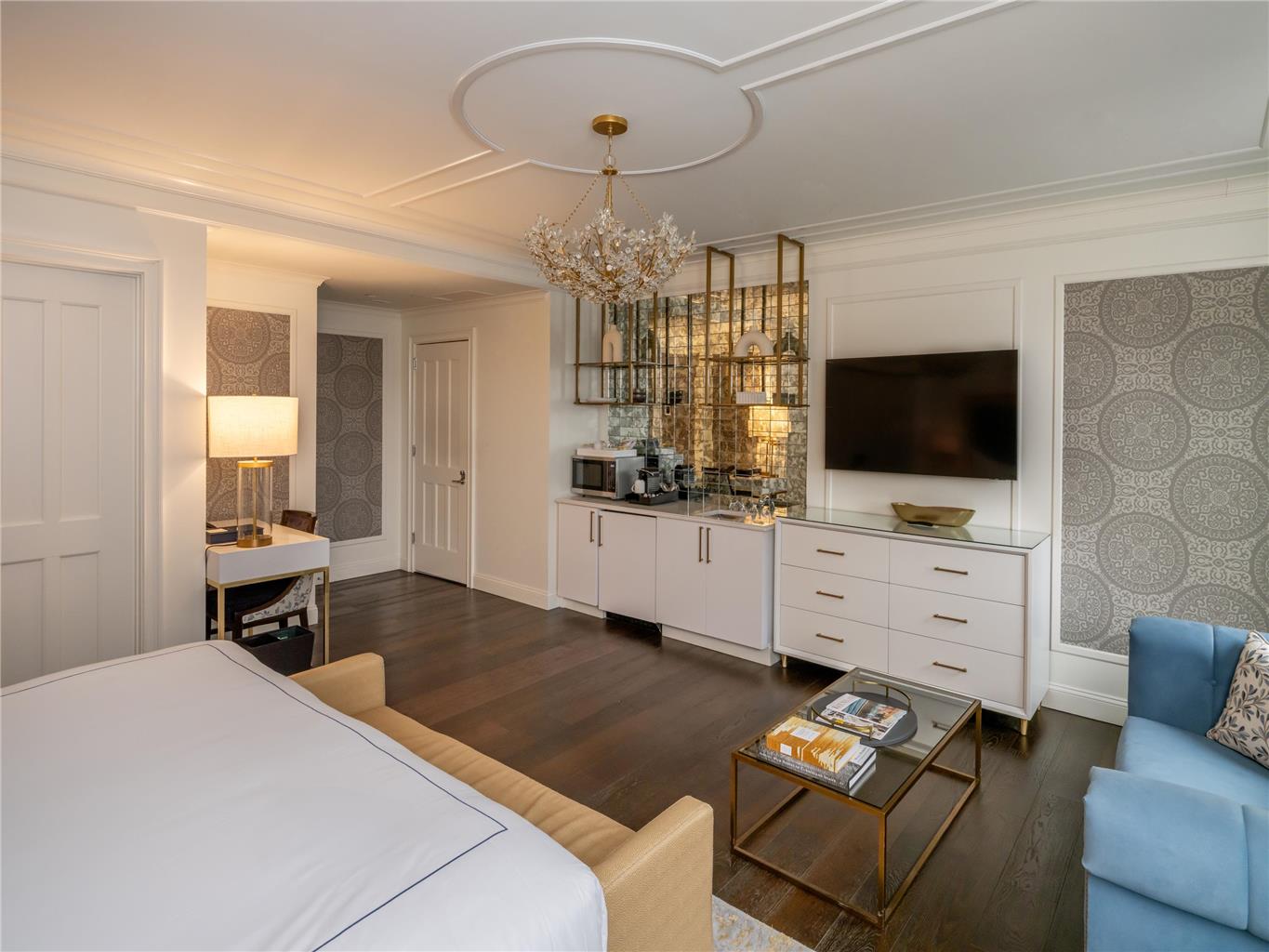 The Adelphi Hotel - photo 35