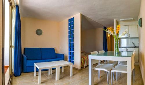 Apartamentos Complejo Eurhostal 4086696 — Alcoceber