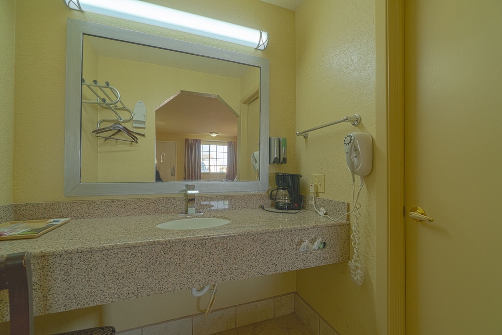 Stamford Inn - photo 47