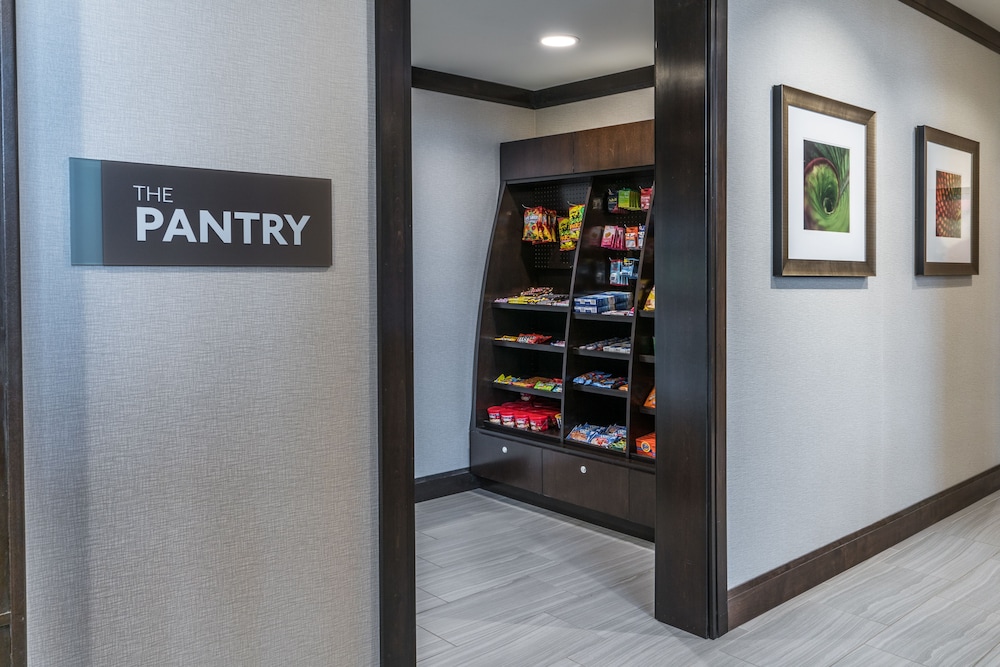 Staybridge Suites Anchorage by IHG - photo 33