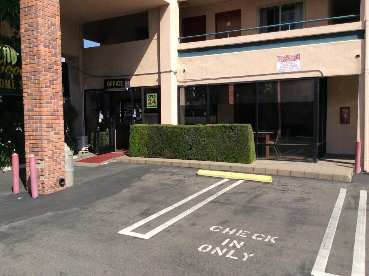 New Century Inn - photo 14