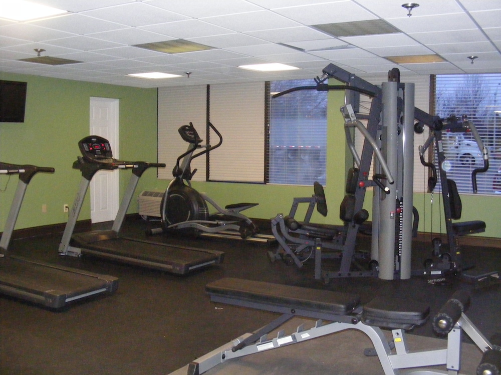 Albany Airport Inn - photo 19