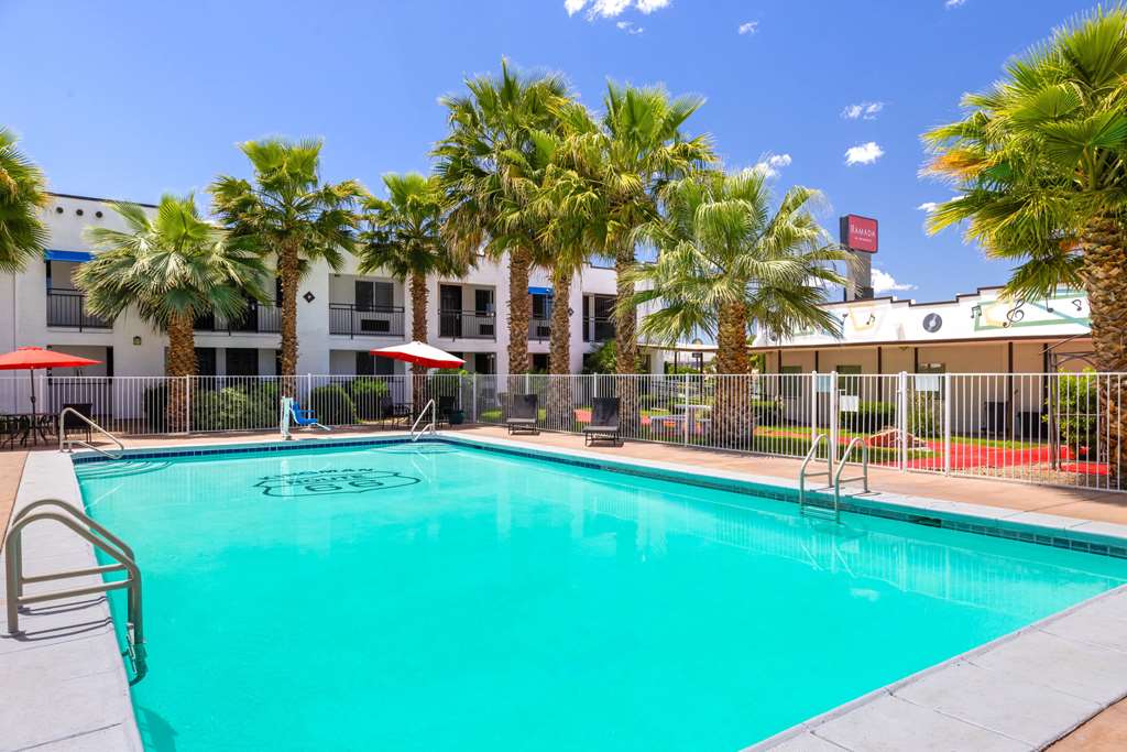 Ramada by Wyndham Kingman - photo 6