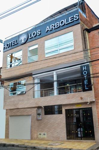 Casa Hotel Los Arboles — hotel in Bello