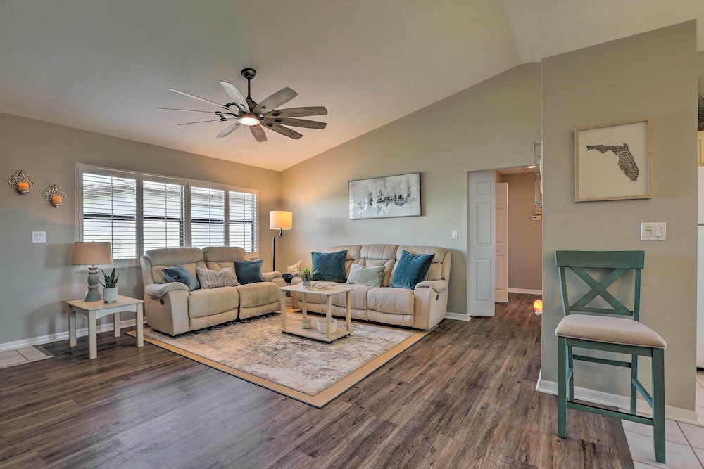 Pool Access Screened Porch: Sebring Resort Home - photo 4