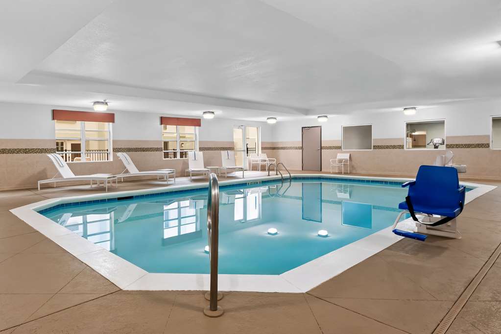 Country Inn & Suites by Radisson Macon North GA - photo 33