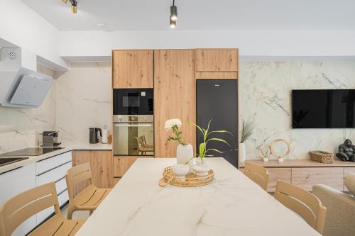 Infinity Luxury Suite — Malia — photo 3