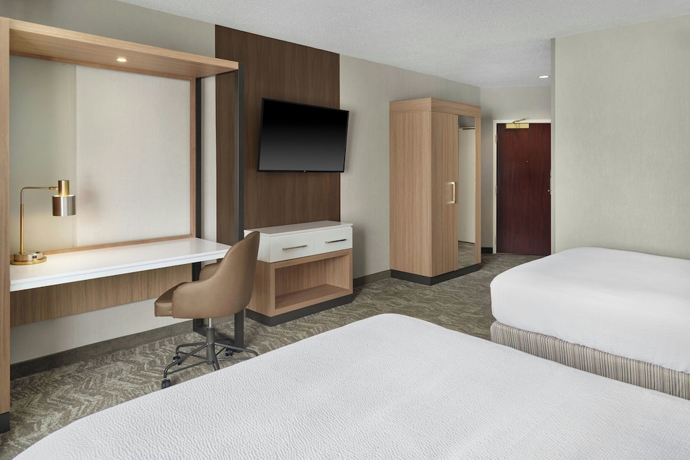 SpringHill Suites by Marriott Lansing - photo 6