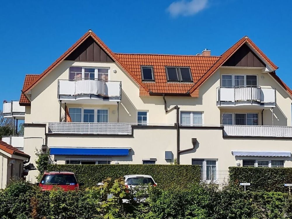 Kommodig Utkiek Modern Retreat — carbon neutral stay, Zingst