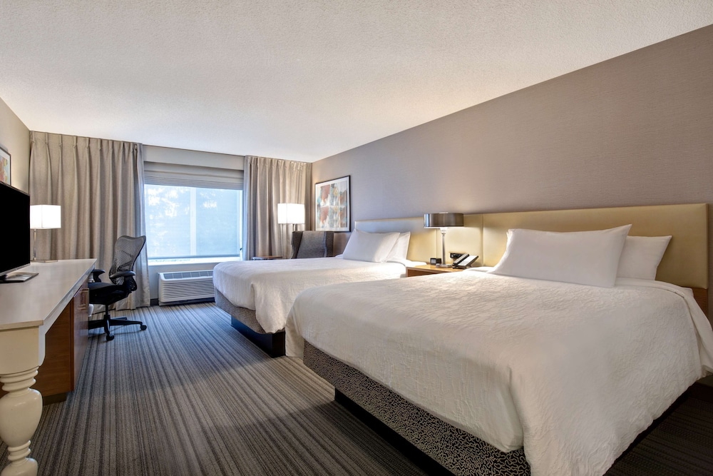 Hilton Garden Inn Portland Beaverton - photo 13
