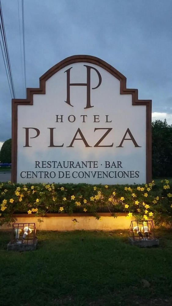 Hotel Plaza — hotel in Santiago De Veraguas