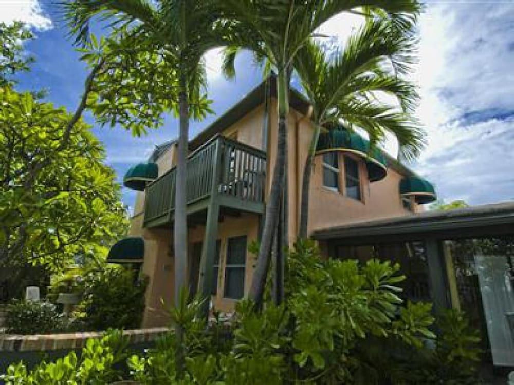 Suite Dreams Inn by the Beach - featured photo