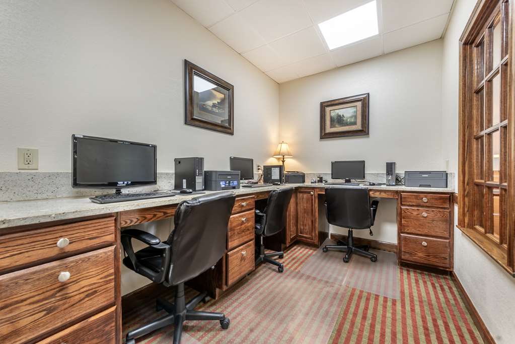 Best Western Plus Bridgeport Inn - photo 45