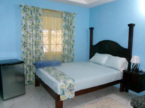 Raine s studio and more — 4-Star Luxury Hotel in Kingston, Jamaica