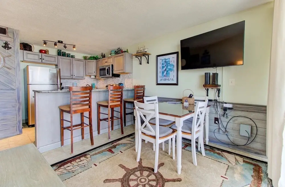 0312 Captains Quarters by Atlantic Towers - photo 17