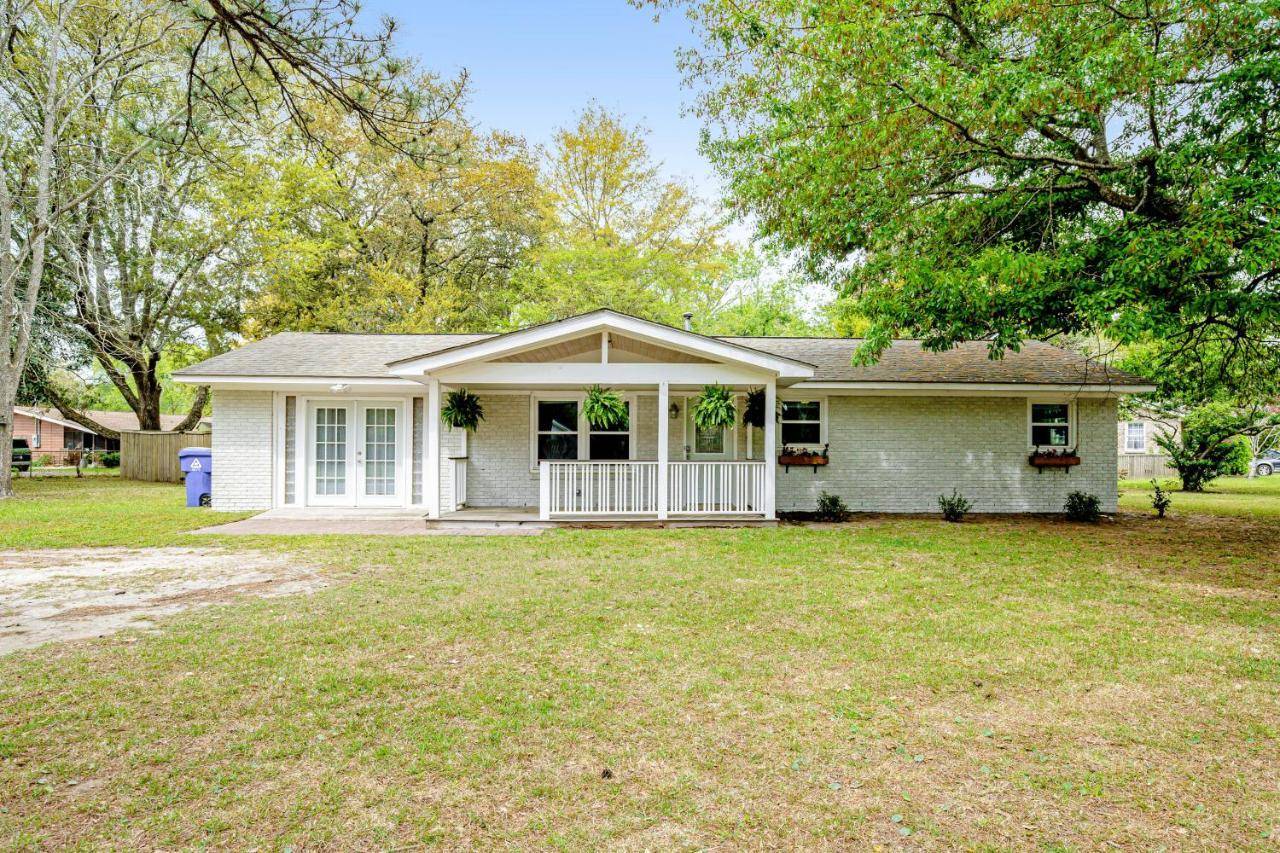 1168 Wyndham Rd in Charleston, United States