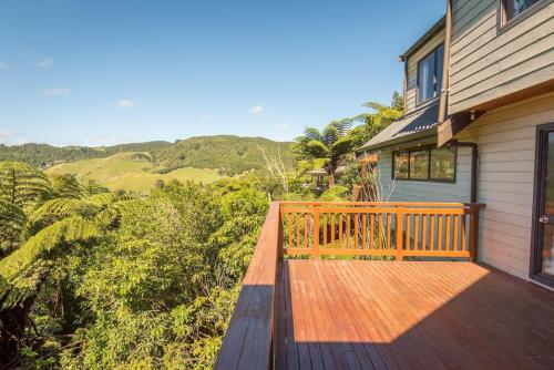 Ridge Retreat — 4-Star Luxury Hotel in Rotorua, New Zealand