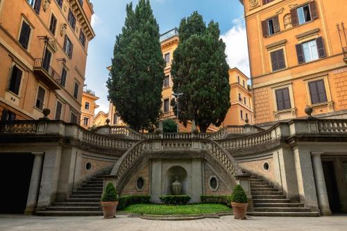 Borghese Magnolia Suite — 4-Star Luxury Hotel in Rome, Italy