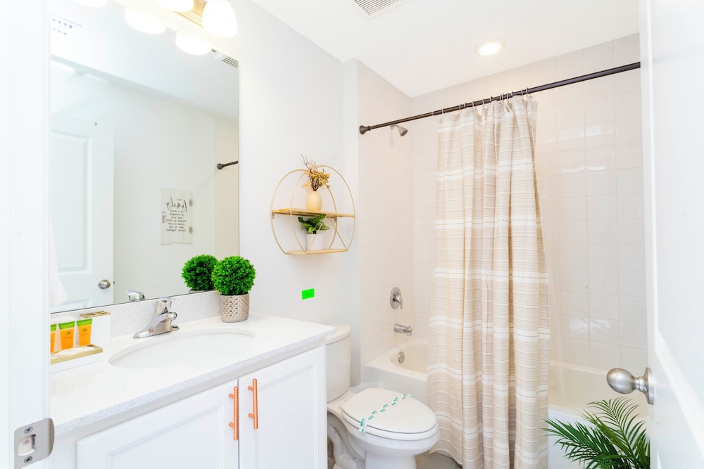 Gorgeous 3Bd Close to Disney Enclaves at Festival 1613 Davenport - photo 21