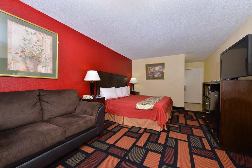 Americas Best Value Inn Canton NC - photo 4