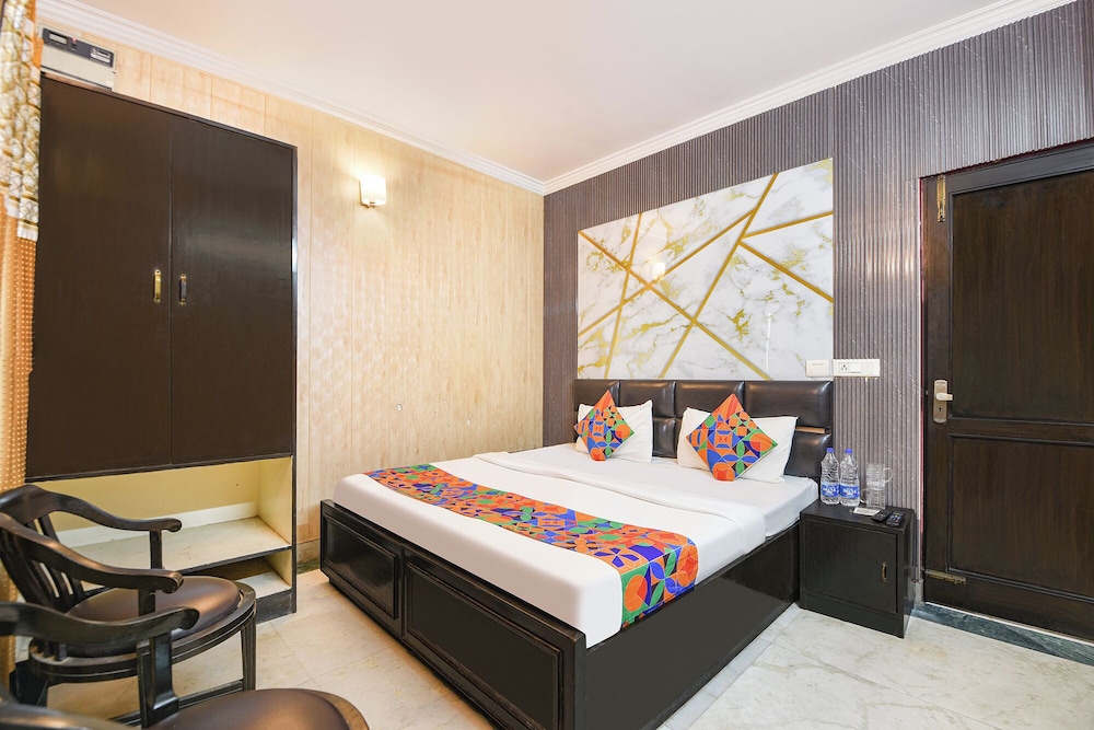 Fabhotel Grand Highway in Faridabad, India