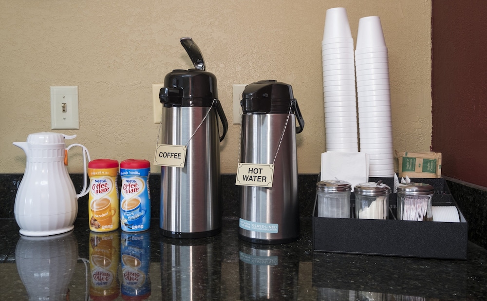 Red Roof Inn Morton Grove - photo 20