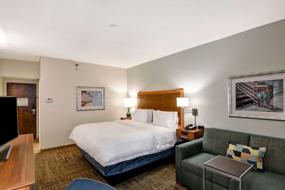 Hampton Inn State College - photo 14