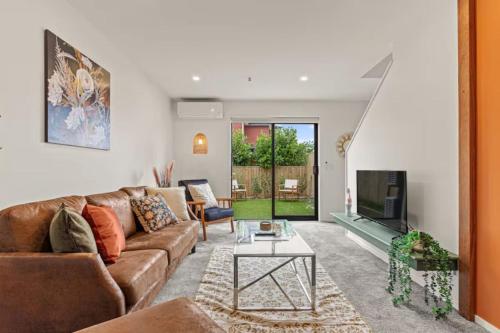 Cosy and Stylish Auckland Home — 4-Star Luxury Hotel in Auckland, New Zealand