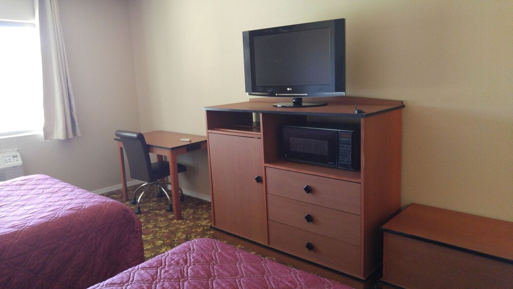 Loyalty Inn Pasco - photo 13