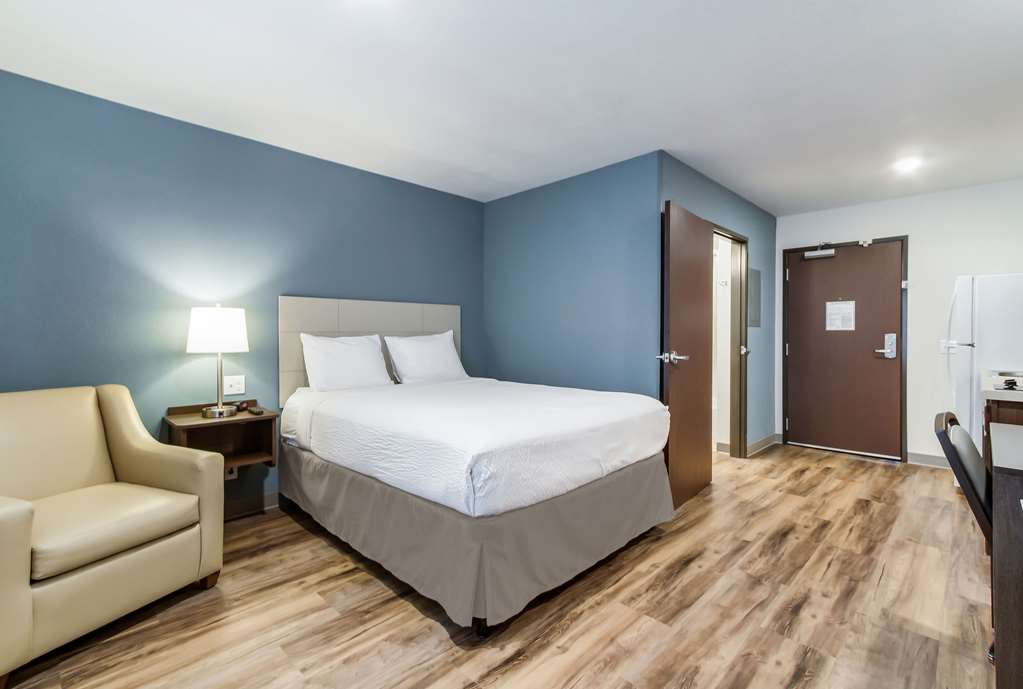 WoodSpring Suites Harrisburg Linglestown - photo 11