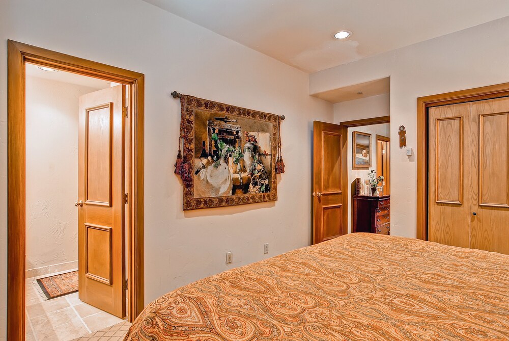 Highlands Slopeside by East West Hospitality - photo 108