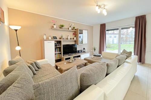 Strandstrasse 21 Ferienwohnung Möwennest — 4-Star Luxury Hotel in Seebad Bansin, Germany