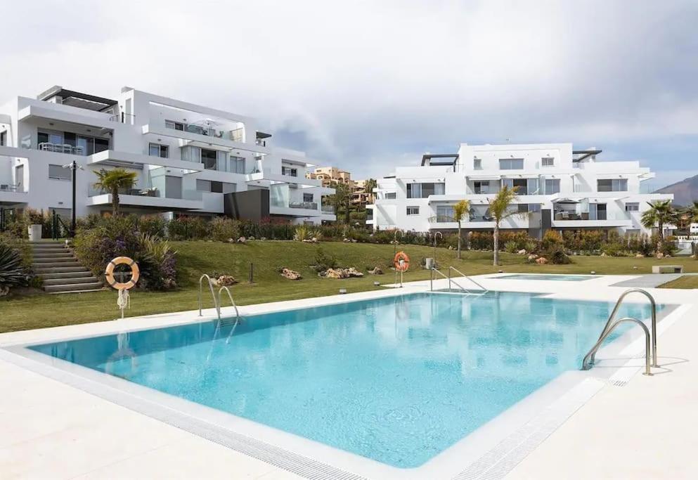 New Penthouse Apartment in Marbella — 4-Star Luxury Hotel in Estepona, Spain