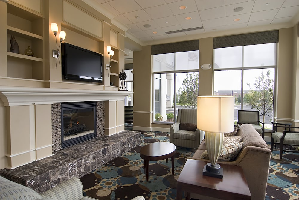 Hilton Garden Inn Detroit Novi - photo 2