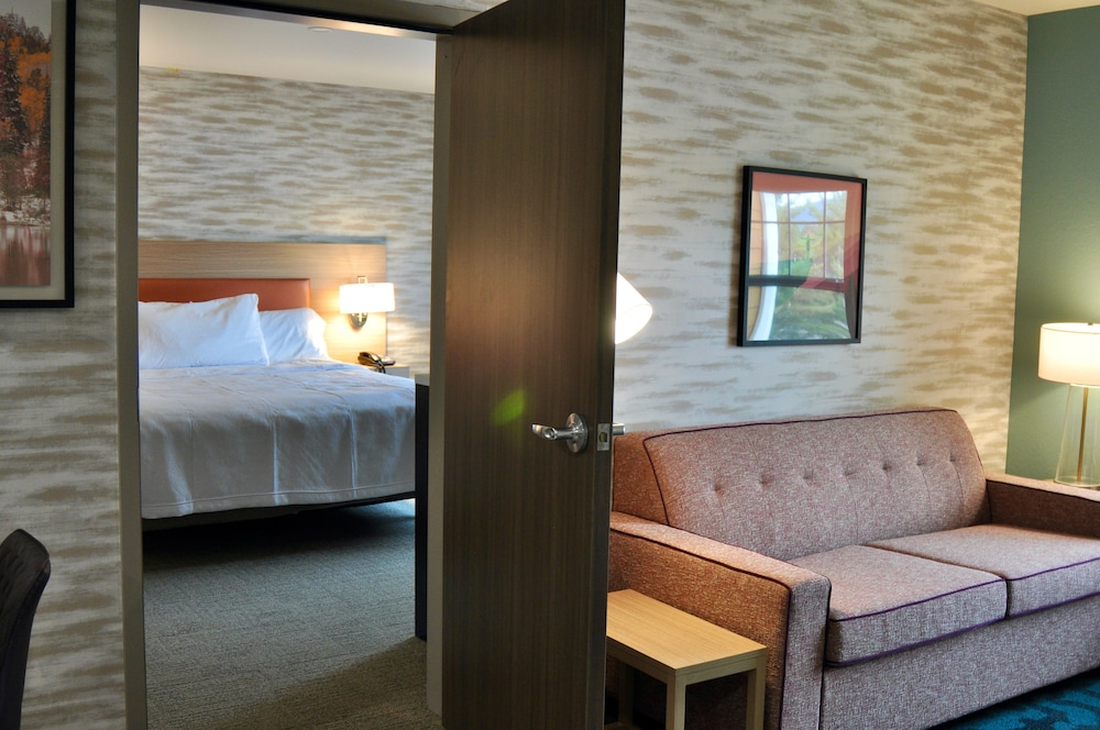 Home2 Suites by Hilton North Conway - photo 15