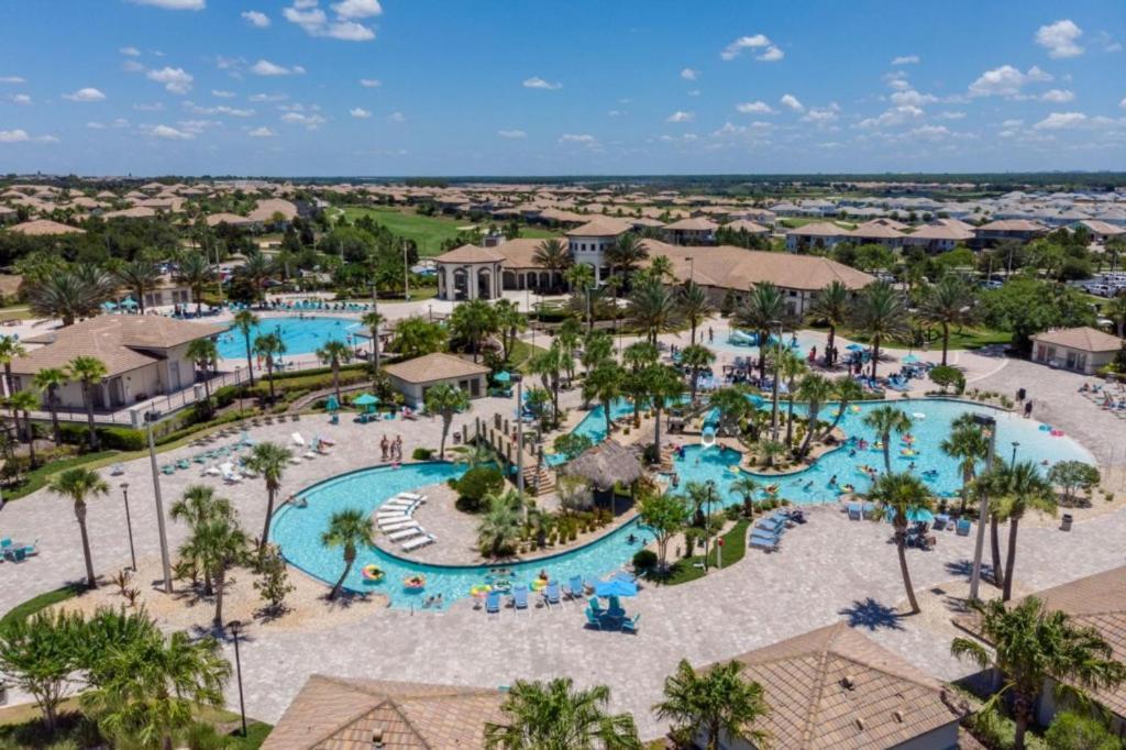 5 Bedrooms 5 Bathrooms Champions Gate 571 Sb - carbon neutral hotel in Kissimmee
