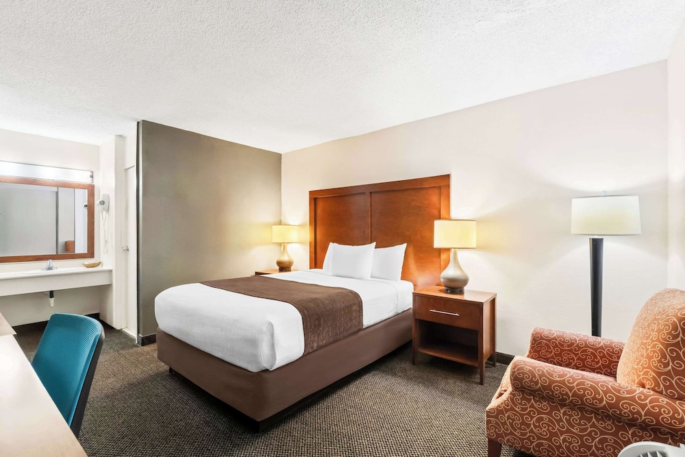 Americas Best Value Inn And Suites Dalton - photo 5